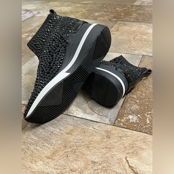 Michael Kors Skyler booties - Picture 6 of 6